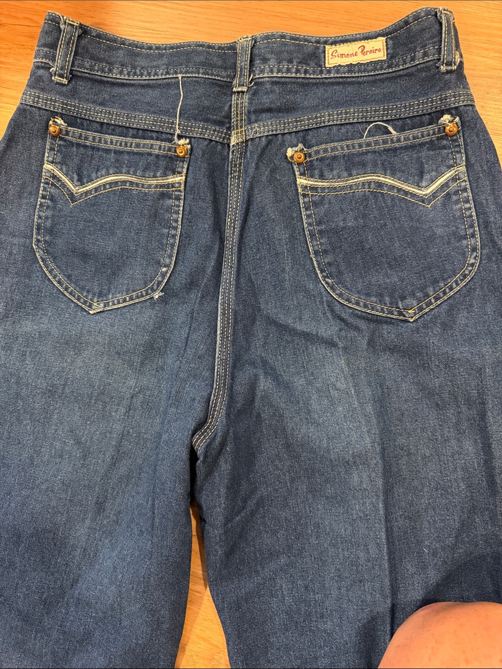 Vintage Simone Pereire High-Waisted Western Jeans – Retro Wave Pocket Accents